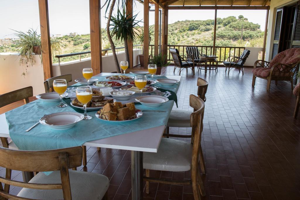 Alexandra Villa Stalos Luaran gambar
